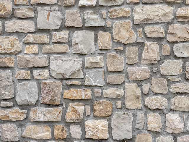 Natursteinmauer